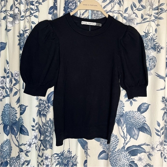 Alice + Olivia Sweaters - Alice & Olivia wool sweater top